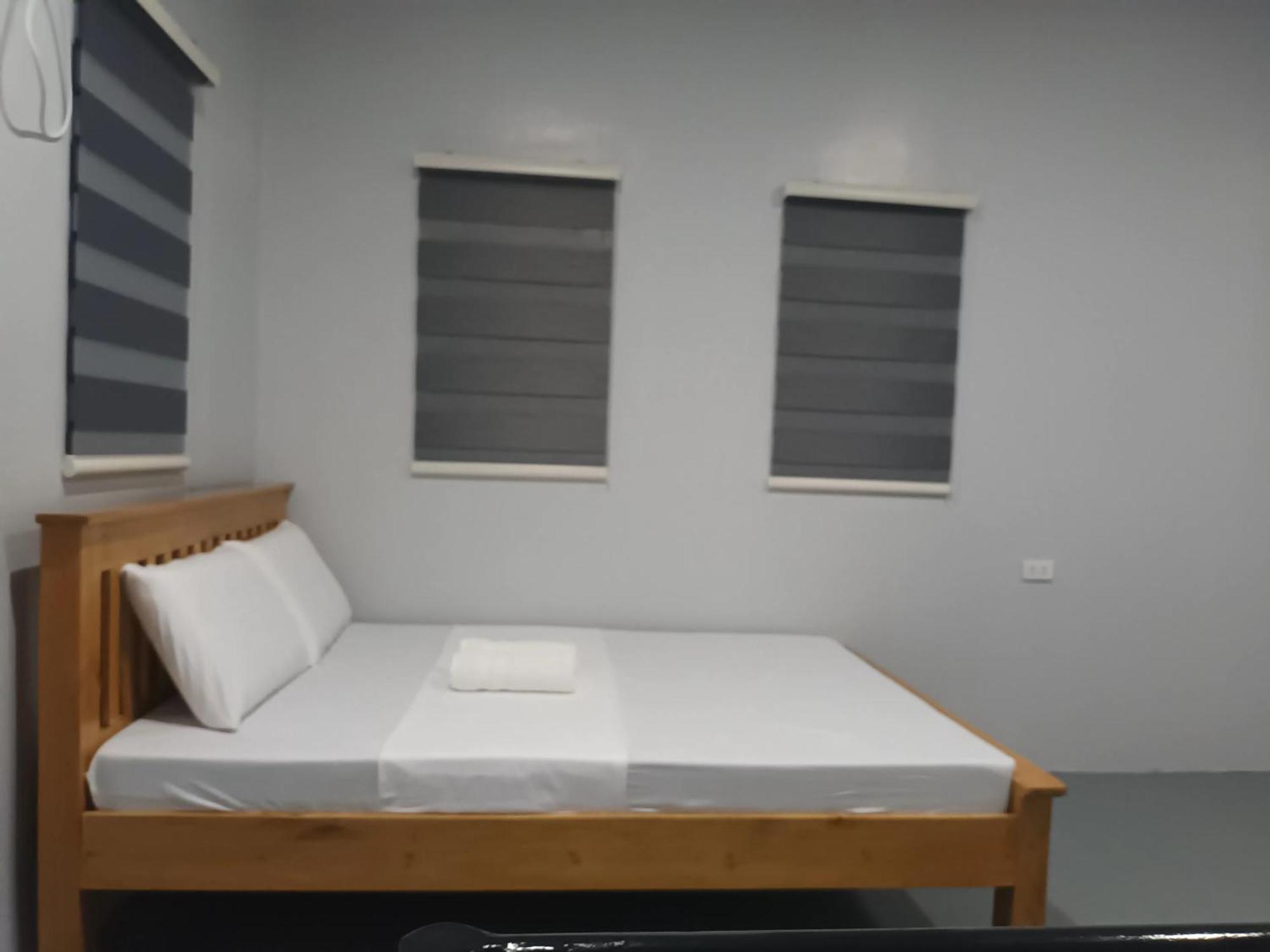 Grae'S Apartelle Moalboal Dış mekan fotoğraf