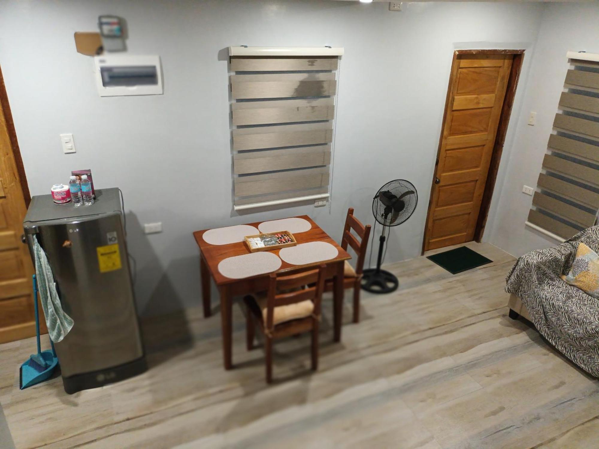 Grae'S Apartelle Moalboal Oda fotoğraf