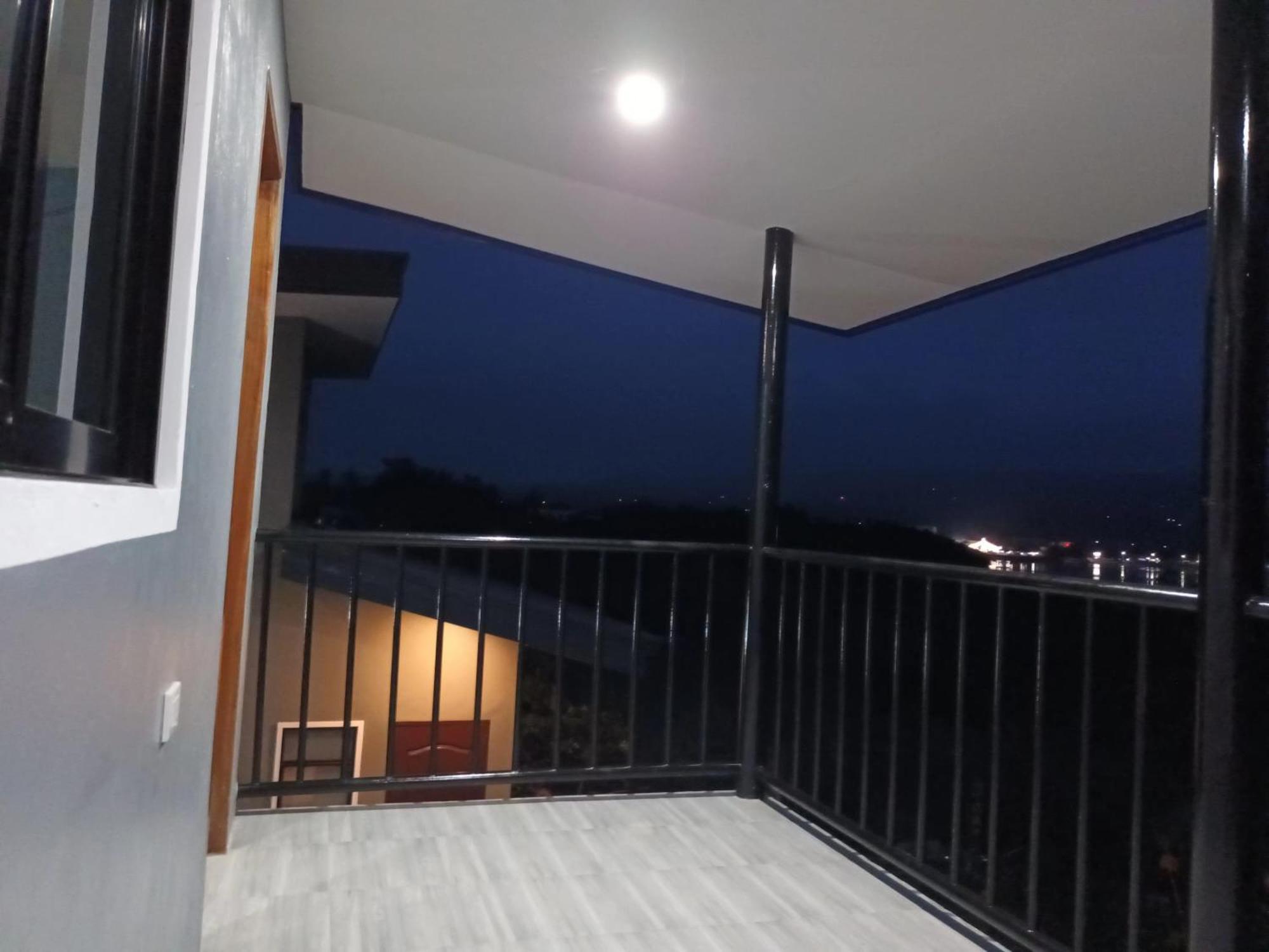Grae'S Apartelle Moalboal Oda fotoğraf