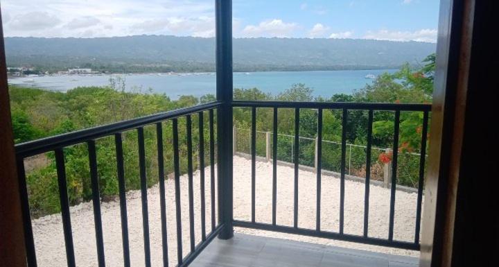 Grae'S Apartelle Moalboal Dış mekan fotoğraf